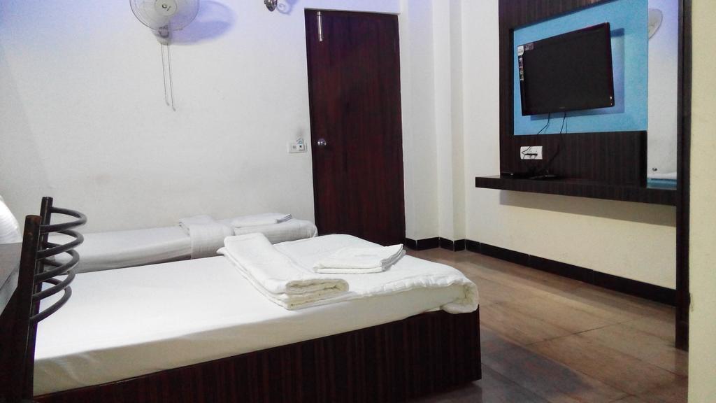 Hotel Richmond Residency Бангалор Экстерьер фото